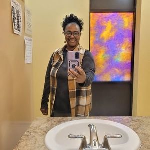 Meet your Posher, Nancycelestine